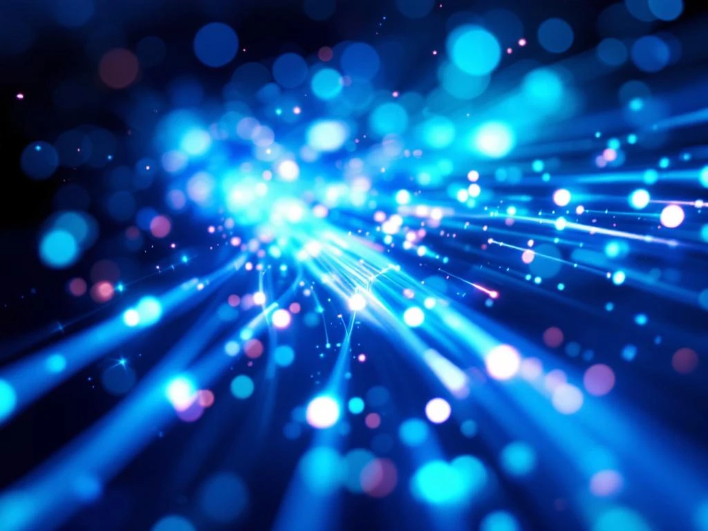 Glasvezelkabels met blauwe lichtpulsen die data transporteren door transparante kernen tegen donkerblauwe achtergrond